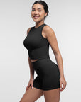 https://cdn.shopify.com/s/files/1/0493/3874/4983/files/activewear-1156031908.jpg?v=1744751252