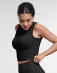 https://cdn.shopify.com/s/files/1/0493/3874/4983/files/activewear-1156031936.jpg?v=1744757496