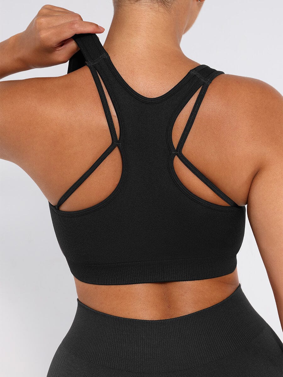 https://cdn.shopify.com/s/files/1/0493/3874/4983/files/activewear-43467489804512.jpg?v=1739514254